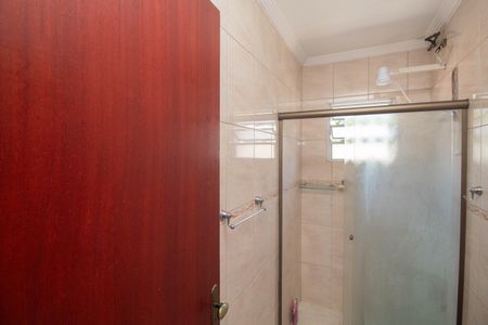 Casa à venda com 131m², 3 quartos e 4 vagas Casa à venda com 131m², 3 quartos e 4 vagasBanheiro Social