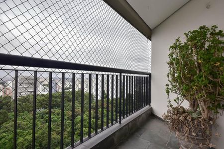 Apartamento à venda com 114m², 3 quartos e 3 vagas Apartamento à venda com 114m², 3 quartos e 3 vagasVaranda da Sala