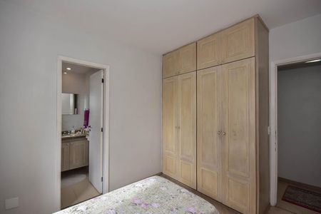 Apartamento à venda com 114m², 3 quartos e 3 vagas Apartamento à venda com 114m², 3 quartos e 3 vagasSuíte 2