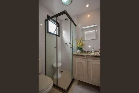 Apartamento à venda com 114m², 3 quartos e 3 vagas Apartamento à venda com 114m², 3 quartos e 3 vagasBanheiro Suíte 2