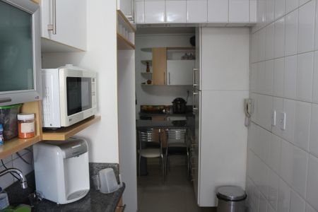 Apartamento à venda com 134m², 3 quartos e 2 vagasCozinha