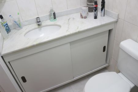 Apartamento à venda com 134m², 3 quartos e 2 vagasBanheiro da Suíte 1