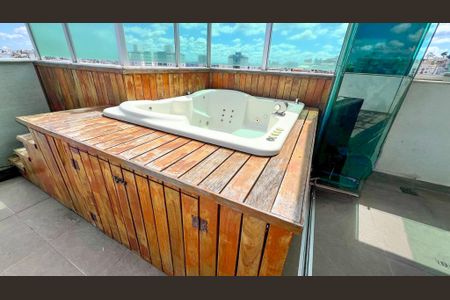 Apartamento à venda com 177m², 4 quartos e 2 vagas Apartamento à venda com 177m², 4 quartos e 2 vagasÁrea comum