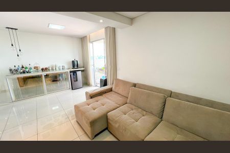 Apartamento à venda com 177m², 4 quartos e 2 vagas Apartamento à venda com 177m², 4 quartos e 2 vagasSala 2
