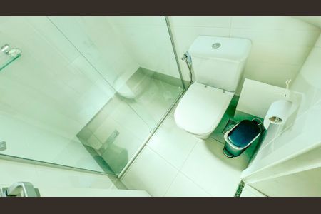 Apartamento à venda com 177m², 4 quartos e 2 vagas Apartamento à venda com 177m², 4 quartos e 2 vagasBanheiro Suíte 2