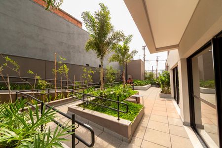 Apartamento à venda com 70m², 2 quartos e 1 vagaÁrea comum