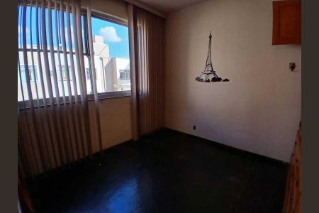 Apartamento à venda com 74m², 2 quartos e 1 vaga