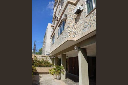 Apartamento à venda com 74m², 2 quartos e 1 vaga