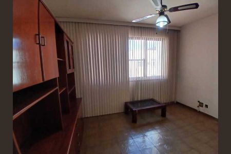 Apartamento à venda com 74m², 2 quartos e 1 vaga
