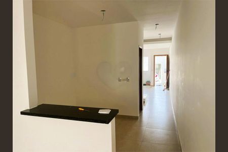 Casa à venda com 100m², 3 quartos e 2 vagas