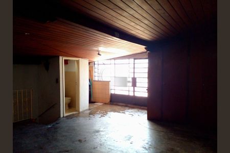 Casa à venda com 180m², 3 quartos e 2 vagas