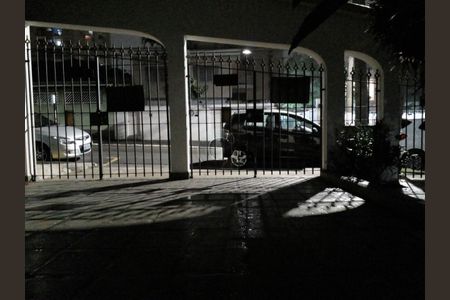 Casa à venda com 180m², 3 quartos e 2 vagas