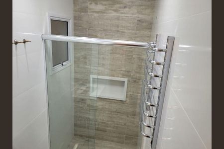 Casa à venda com 175m², 4 quartos e 2 vagas