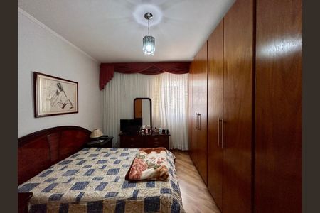 Casa à venda com 120m², 2 quartos e 3 vagas