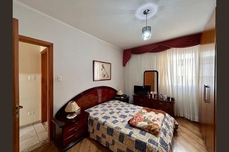 Casa à venda com 120m², 2 quartos e 3 vagas