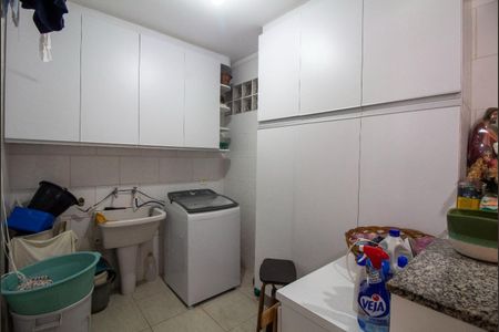 Casa à venda com 120m², 2 quartos e 3 vagas