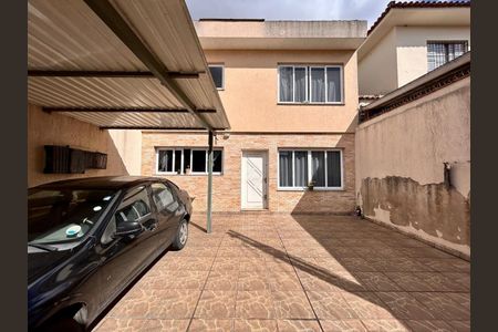 Casa à venda com 120m², 2 quartos e 3 vagas
