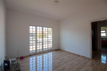 Casa à venda com 5 quartos, 420m² em Jardim Novo Mundo, São Paulo