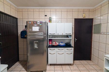 Casa à venda com 210m², 2 quartos e 2 vagas Casa à venda com 210m², 2 quartos e 2 vagasCozinha