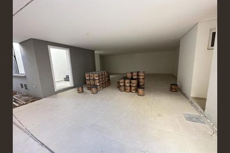 Casa de condomínio à venda com 450m², 4 quartos e 4 vagas