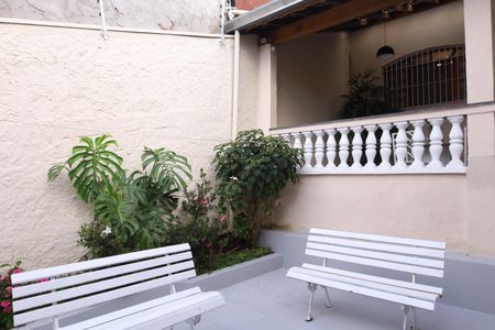 Casa à venda com 242m², 3 quartos e 3 vagasQuintal