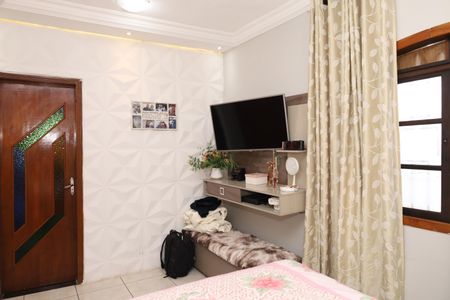 Casa à venda com 242m², 3 quartos e 3 vagas Suíte 1