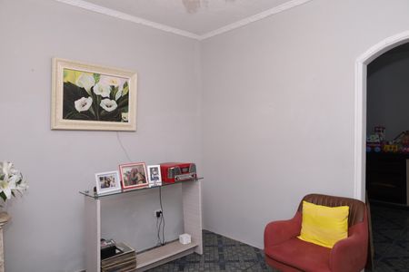 Casa à venda com 242m², 3 quartos e 3 vagasSala 2