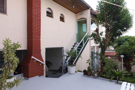 Casa à venda com 242m², 3 quartos e 3 vagasQuintal