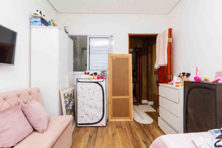 Casa à venda com 230m², 3 quartos e 2 vagas Casa à venda com 230m², 3 quartos e 2 vagasQuarto Suíte  2
