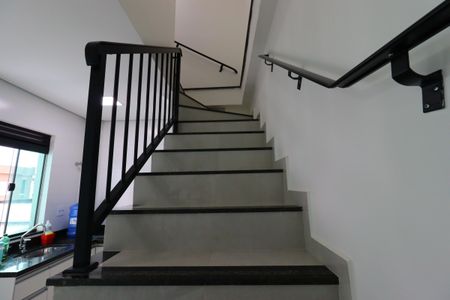 Apartamento à venda com 112m², 2 quartos e 1 vagaEscada