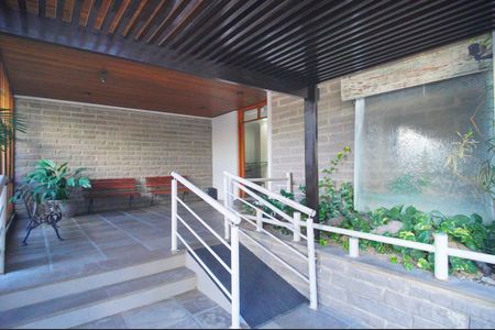 Apartamento à venda com 64m², 2 quartos e 1 vagaEntrada