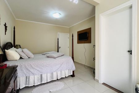 Casa à venda com 170m², 3 quartos e 4 vagasSuíte