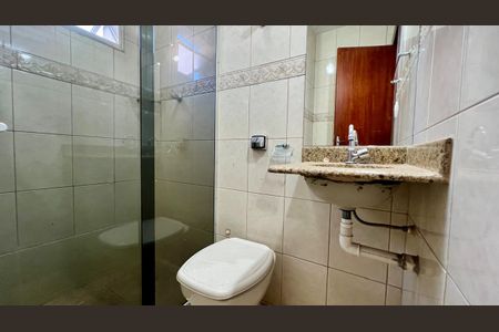 Apartamento à venda com 90m², 3 quartos e 1 vaga Apartamento à venda com 90m², 3 quartos e 1 vagaBanheiro