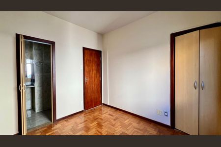 Apartamento à venda com 90m², 3 quartos e 1 vaga Apartamento à venda com 90m², 3 quartos e 1 vagaquarto