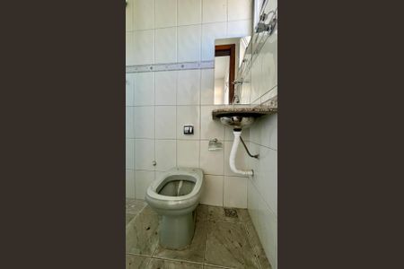 Apartamento à venda com 90m², 3 quartos e 1 vaga Apartamento à venda com 90m², 3 quartos e 1 vagaBanheiro