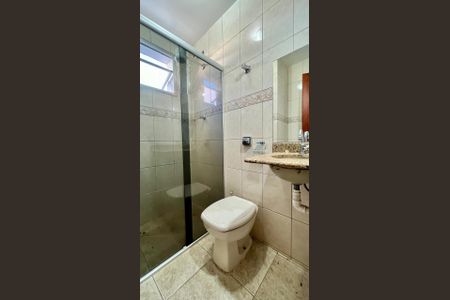 Apartamento à venda com 90m², 3 quartos e 1 vaga Apartamento à venda com 90m², 3 quartos e 1 vagaBanheiro