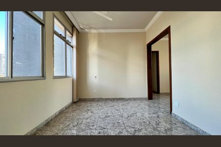 Apartamento à venda com 90m², 3 quartos e 1 vaga Apartamento à venda com 90m², 3 quartos e 1 vagasala