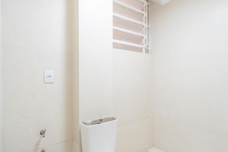 Apartamento à venda com 164m², 3 quartos e sem vagaBanheiro Social