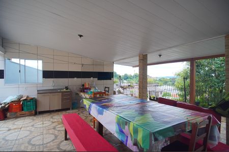 Casa à venda com 240m², 3 quartos e 2 vagasEspaço Gourmet