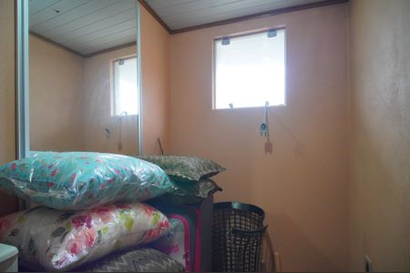 Casa à venda com 240m², 3 quartos e 2 vagasBanheiro 2