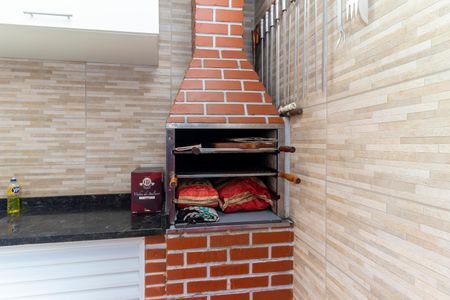 Casa à venda com 84m², 2 quartos e 2 vagasChurrasqueira