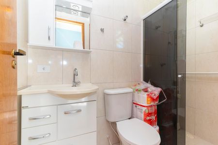 Casa à venda com 84m², 2 quartos e 2 vagasBanheiro da Suíte 1