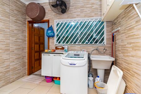 Casa à venda com 84m², 2 quartos e 2 vagasÁrea de Serviço