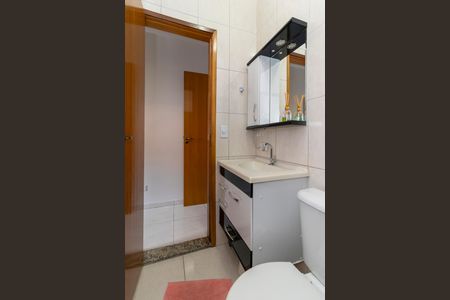 Casa à venda com 84m², 2 quartos e 2 vagasBanheiro da Suíte 2