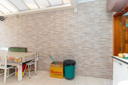 Casa à venda com 84m², 2 quartos e 2 vagasÁrea de Serviço