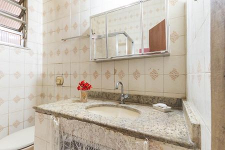 Casa à venda com 48m², 2 quartos e sem vagaBanheiro