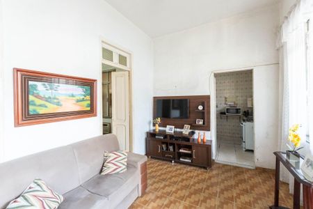 Casa à venda com 48m², 2 quartos e sem vagaSala
