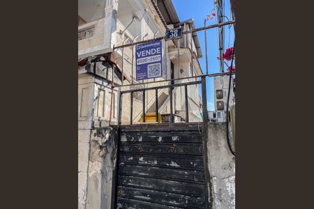 Casa à venda com 48m², 2 quartos e sem vagaFachada