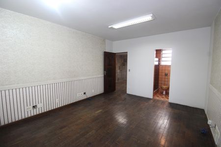 Casa à venda com 259m², 3 quartos e 2 vagasSuíte 1