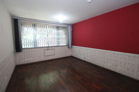 Casa à venda com 259m², 3 quartos e 2 vagasSuíte 2